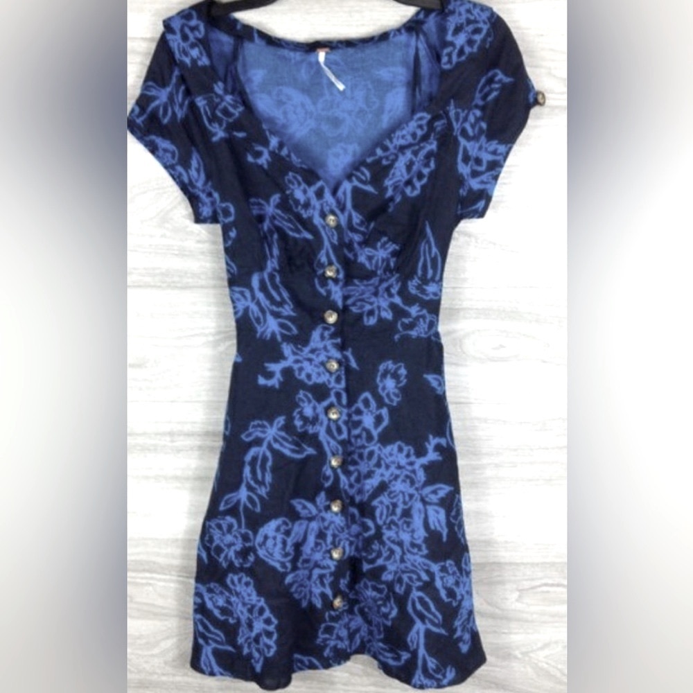Free People A Thing Called Loved
Floral Blue Dress - Picture 2 of 7
